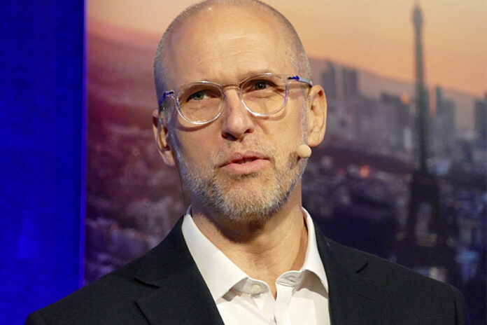 Lynn Challenger, global head of trading, UBS Asset Management Lynn Challenger, global head of trading, UBS Asset Management