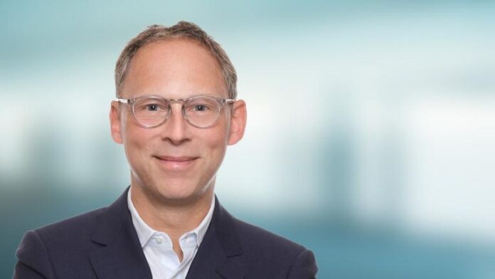 Rob Patterson, data and information platforms coverage, Technology Investment Banking, Barclays