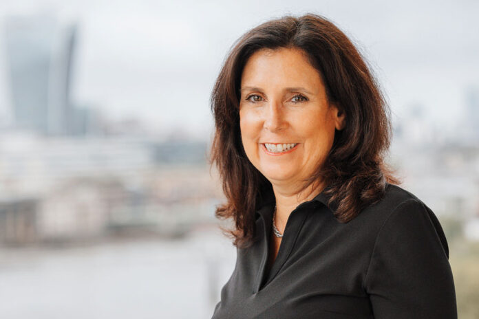 GT04-Web-Linda-Coffman-900x600 Linda Coffman