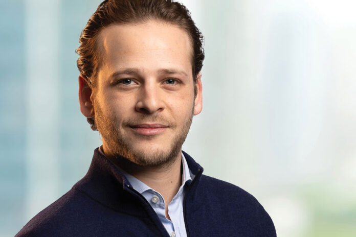 GT05-Web-Jonathan-Hirsch-900x600 Jonathan Hirsch