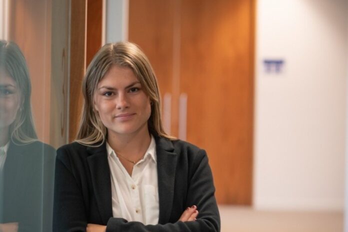 Lucy Roe, vice president of equity sales, Jefferies