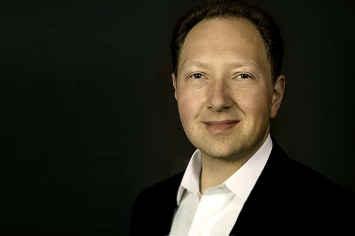 Roman Ginis, CEO, Imperative Execution.